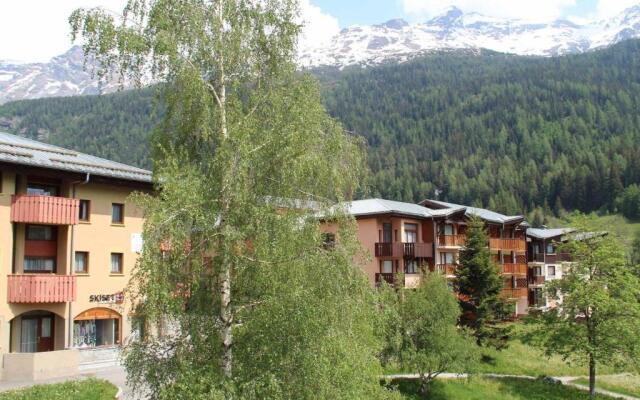 Appartement Lanslevillard, 1 pièce, 4 personnes - FR-1-508-194