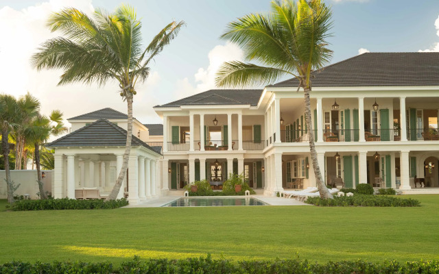 Magnificent 8BR Home w Caribbean Ocean Views