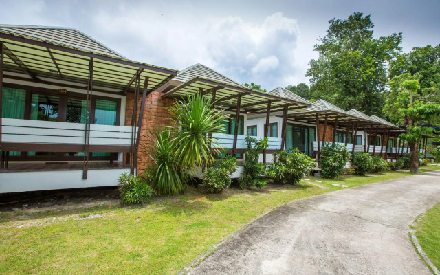 Phi Phi Andaman Beach Resort