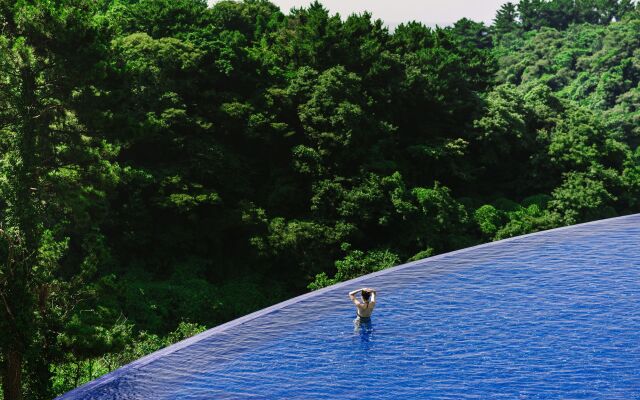 Hidden Cliff Hotel & Nature