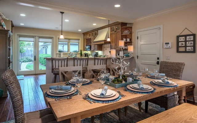 3724 Sea Glass Sanctuary