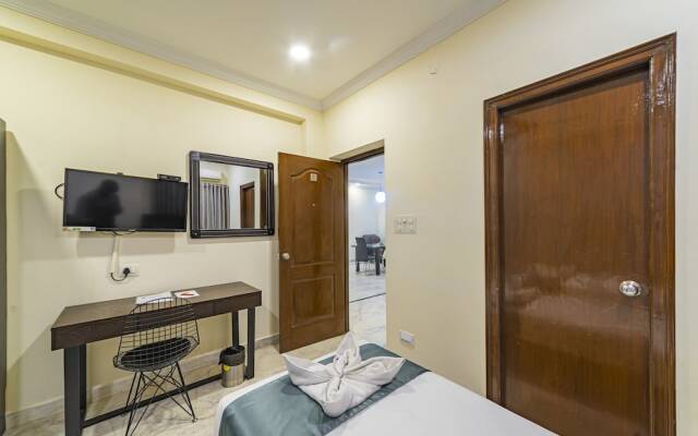 At Home Apartment Hotel