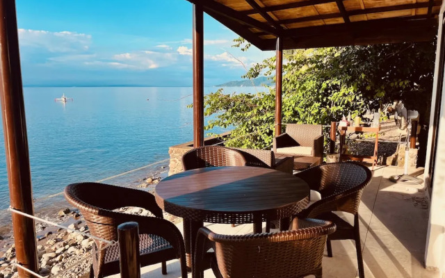 Villa Milagros Dive Inn Anilao