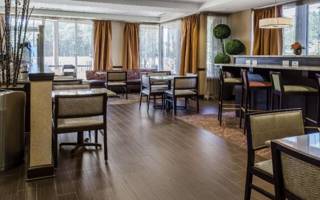 Comfort Inn & Suites Dothan East