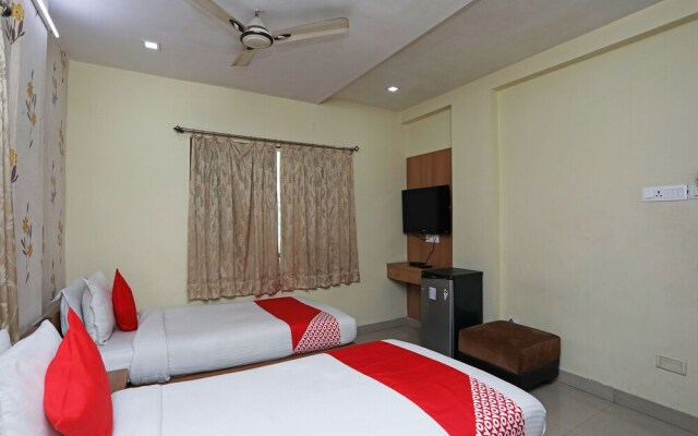 OYO 718 Hotel Saad