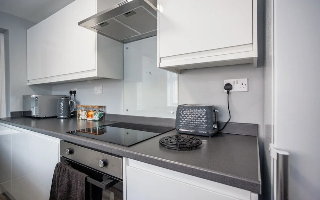 Bedlington - House - Sleeps 3 - Parking - Garden