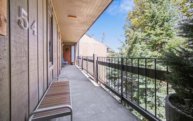 Gold Camp 54 2 Bedroom Condo