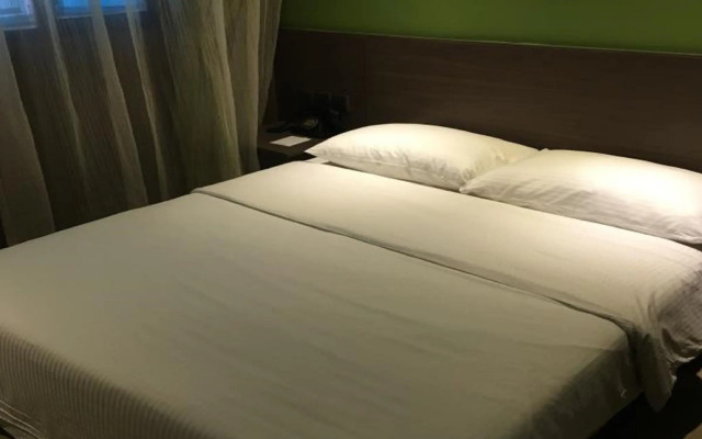 Largos Hotel