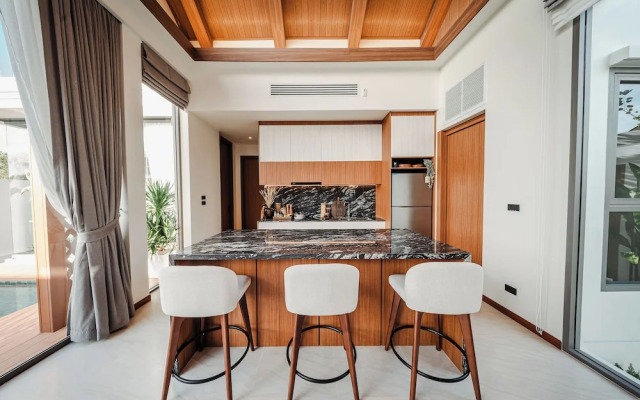 The Ozone Condotel Phuket