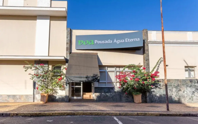 Pousada Água Eterna