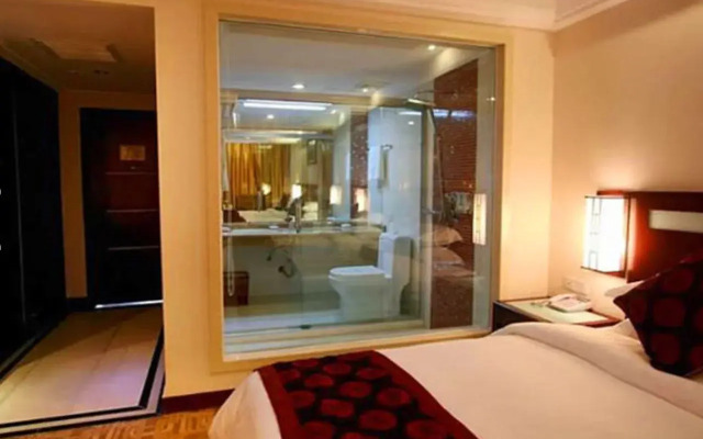 Mayfair Hotel