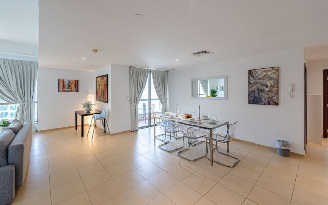 Marco Polo - Charming & Spacious 2BR Apt with Dubai Eye Views