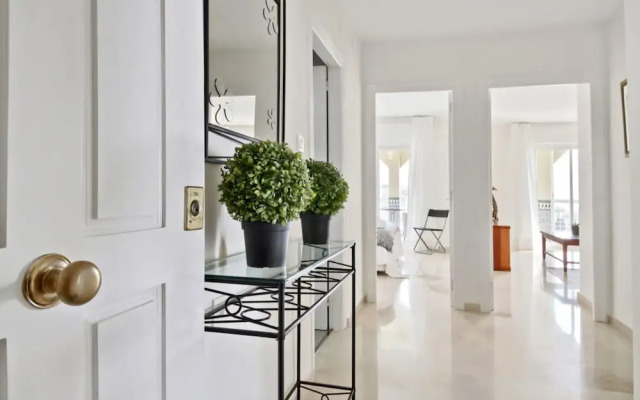 Del Parque Flats - Cala Torrevigia