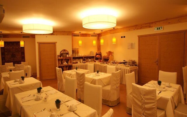 Aparthotel Adler