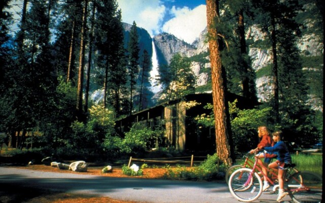 Yosemite Valley Lodge