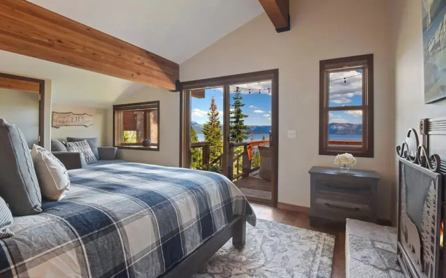 Shoreline Vista | 180° Lake Views | Pet-Friendly | 2 Master Suites