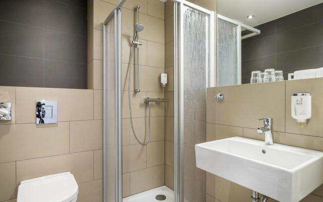 Signature East Hotel Apartment