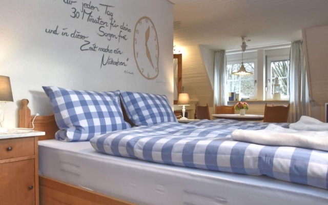 Holiday Home With Garden in Weissenbrunn