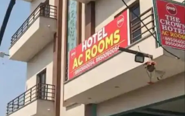 The Crown Hotel