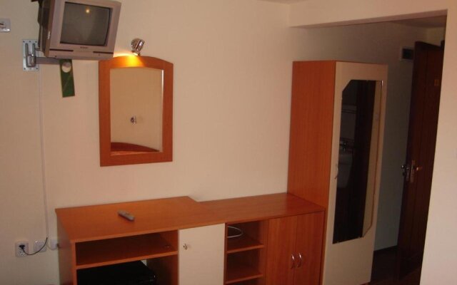 Family Hotel Perla