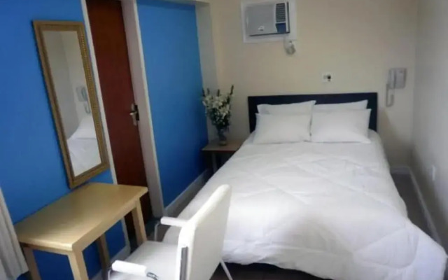Ano Bom Palace Hotel
