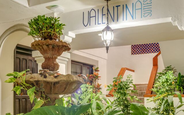 Casa Valentina by Las Flores