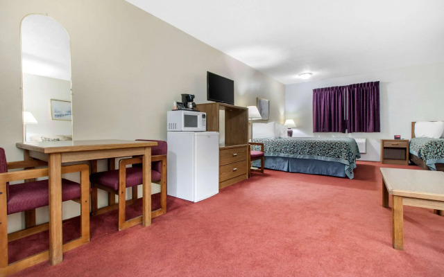 Econo Lodge Oacoma - Chamberlain West