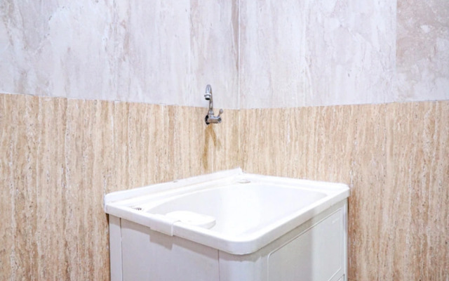 RedDoorz @ Citraland Surabaya