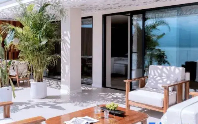 Dali 9958 Scenic Hotel