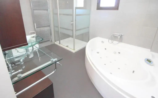 Villa Poligono 18 Parcela 369 Holiday hou No.1