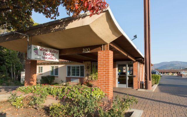 Wine Valley Lodge
