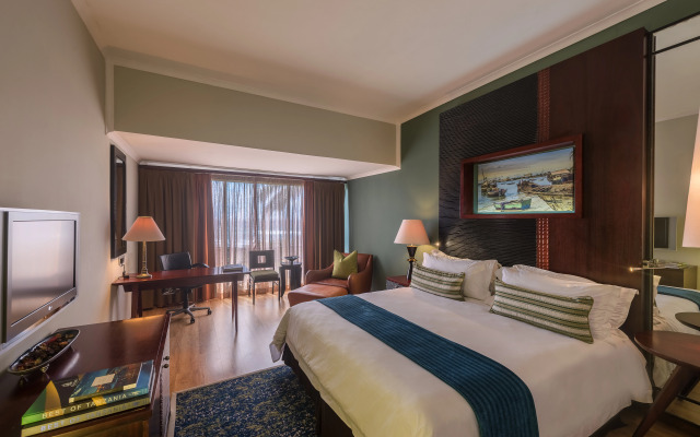 Sea Cliff Hotel