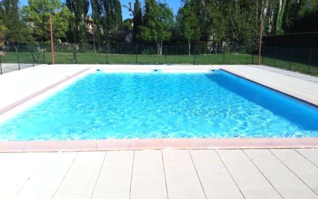 Design Standing Apt In Aix