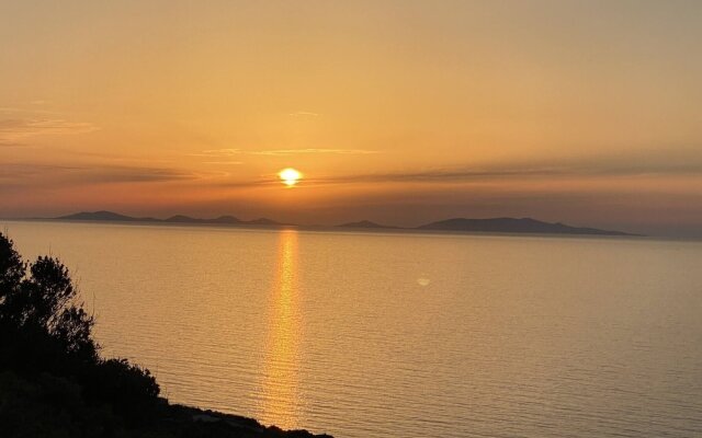 Sea View House 1: Panorama, Nature, Sun and Peace!