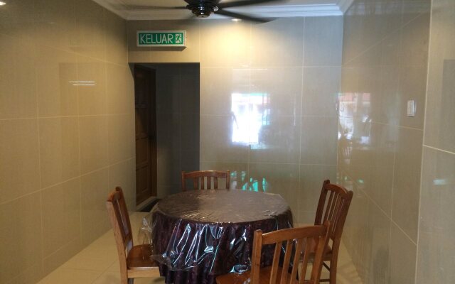 OYO 1190 Nice Stay Hotel