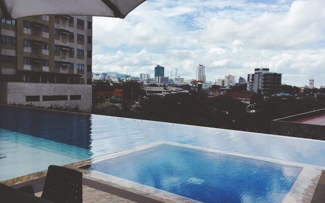 The Persimmon Cebu by Sleepingpong