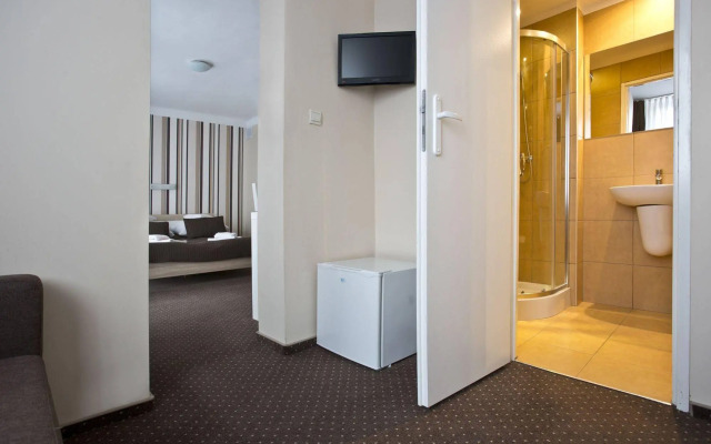 Hotel Boss