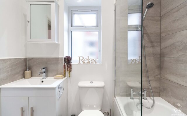 Harwoods Road Watford Apartments