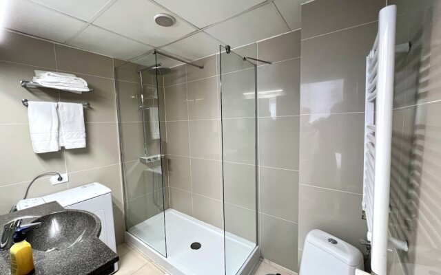 Moise House - Kosher ApartHotel