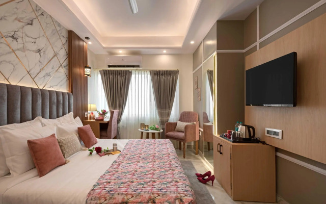 Hotel Sarang Palace