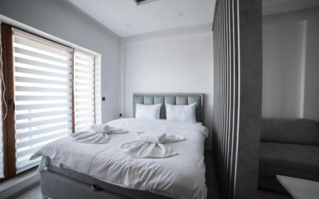 NLux 10 Apartment