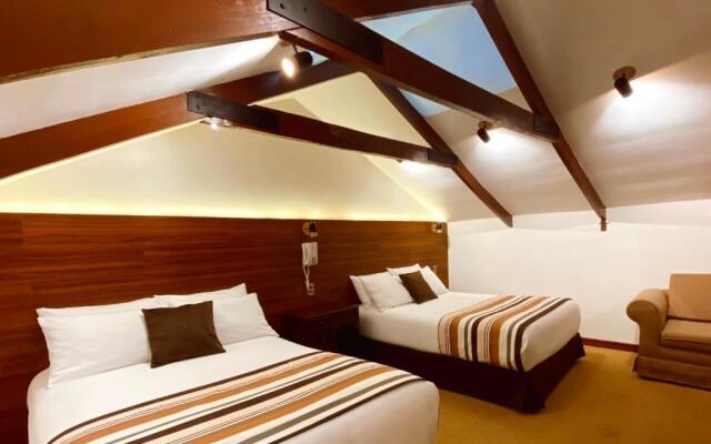 San Juan Suites