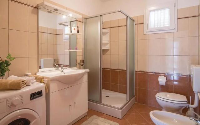 Beautiful Home in Nedescina With Wifi and 2 Bedrooms