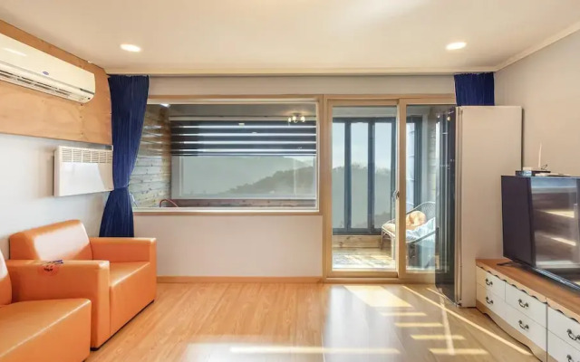 Wonju Quirinale Pension