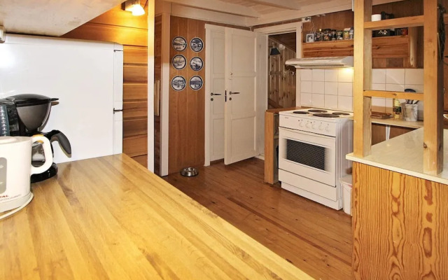 10 Person Holiday Home in Aseral