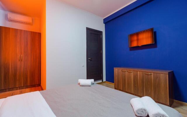 Komuna Hostel & Hotel