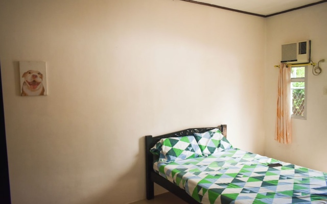 Studio Room With Private Bathroom and Kitchenette
