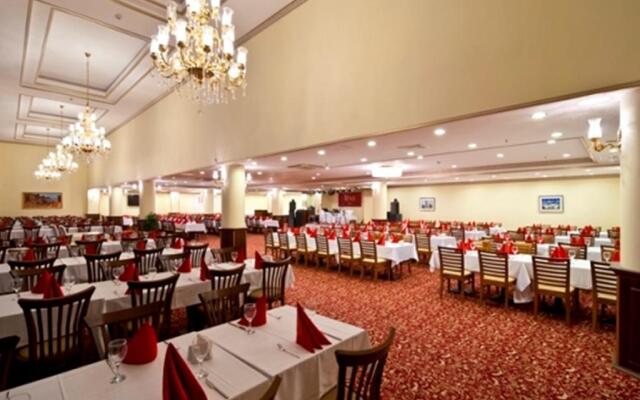 Yücesoy Liva Hotel Spa & Convention Center Mersin