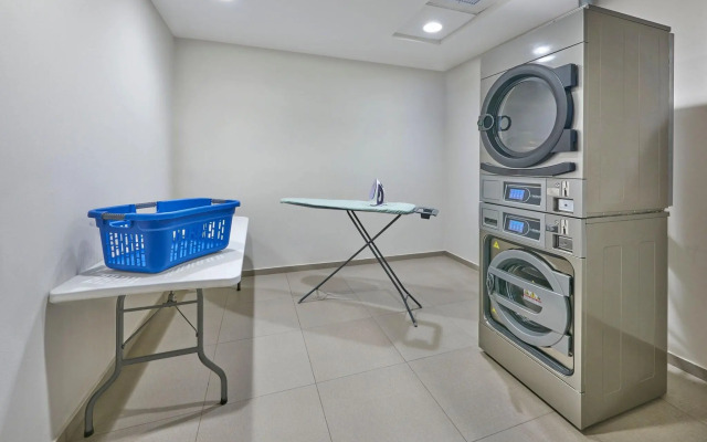 City Express Suites by Marriott Playa Del Carmen