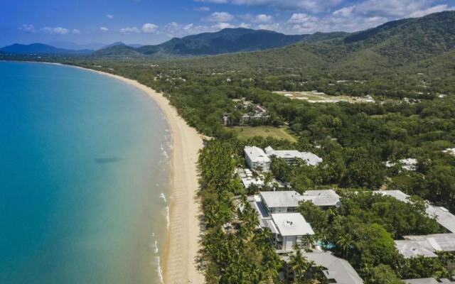 Belle Escapes - 58 Ocean Drive Luxury Home, Palm Cove